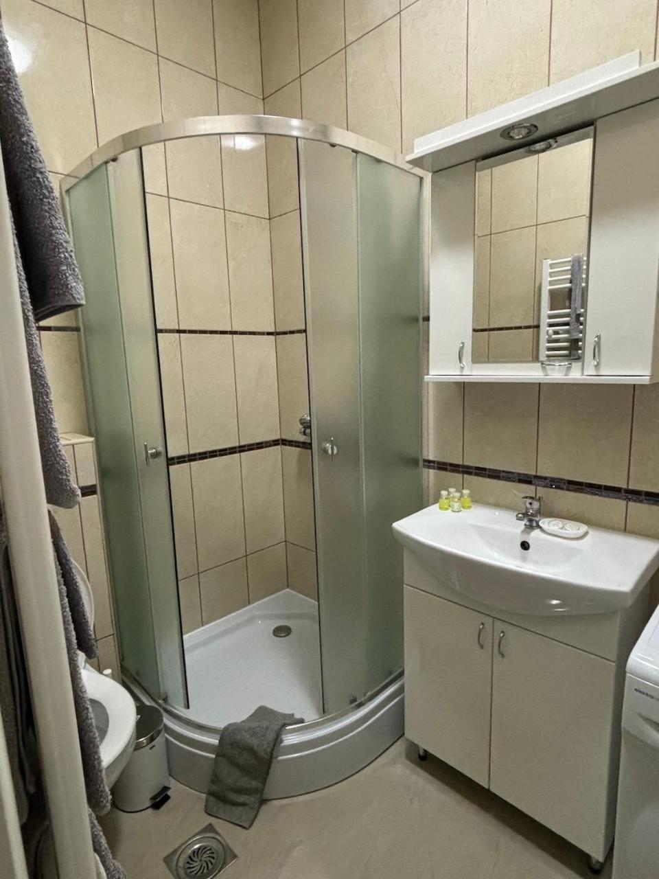 Apartmani "Marija" 哥鲁拜克 外观 照片
