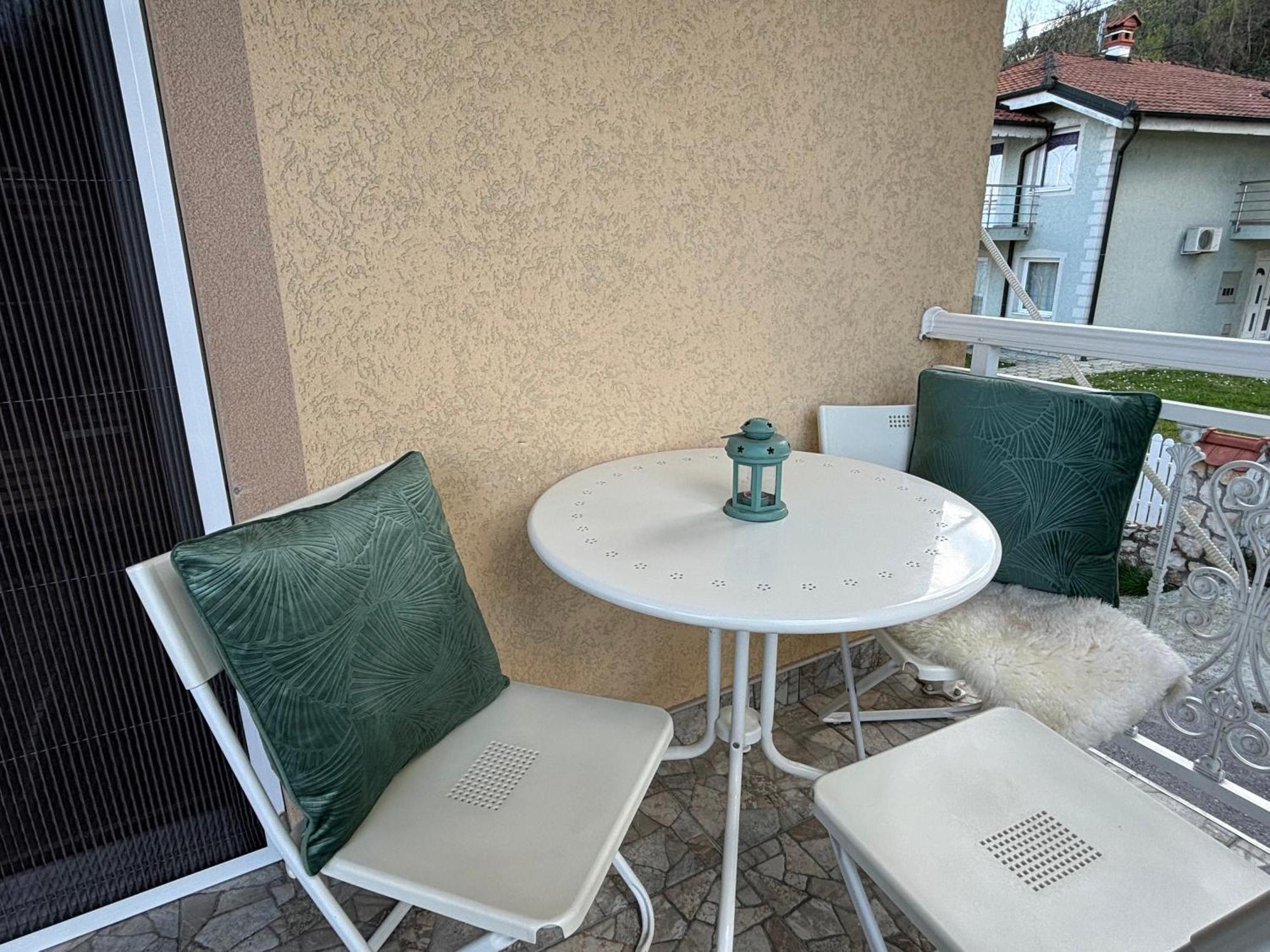 Apartmani "Marija" 哥鲁拜克 外观 照片