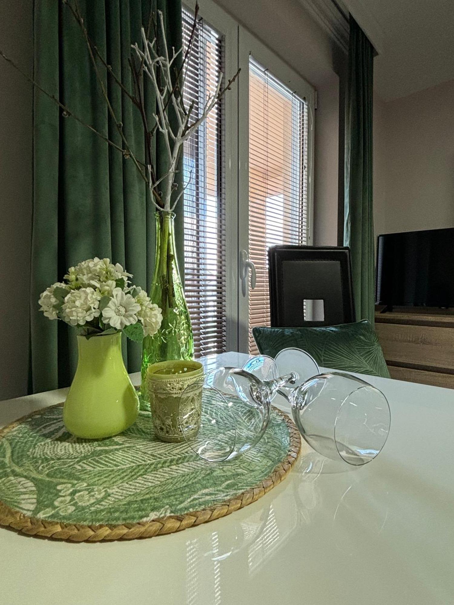 Apartmani "Marija" 哥鲁拜克 外观 照片